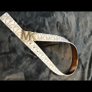 Michael kors belt